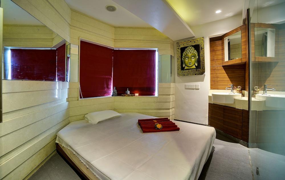 Ramee Guestline Hotel Juhu Mumbai  Buitenkant foto