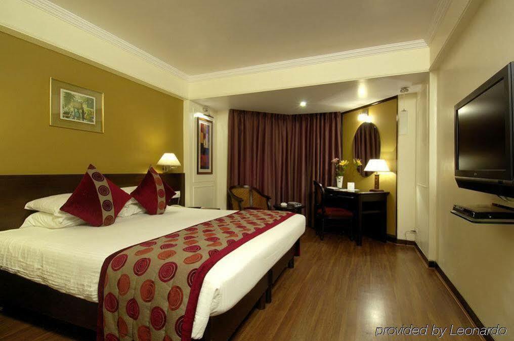 Ramee Guestline Hotel Juhu Mumbai  Kamer foto
